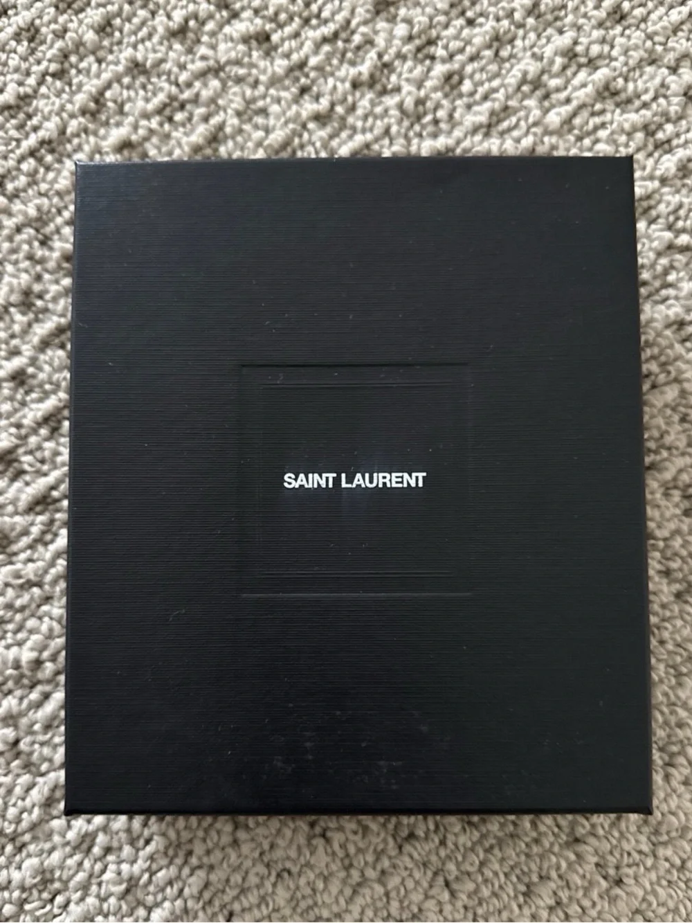 Saint Laurent Black Chevron Quilted Card Holder with Gold YSL Logo - Picture 3 of 5